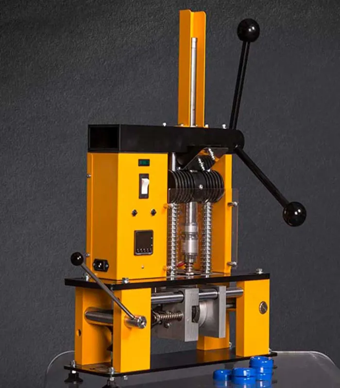 Presse à injection 25 - Cr Clarke