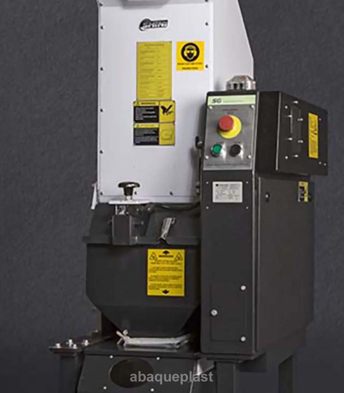 Broyeur-recycleur pour les plastiques R25 CR clarke