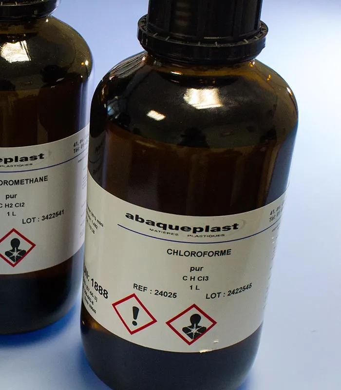 CHLOROFORME rectifié - Colle à solvant de 5 litres. Permet un collage par capillarité du PMMA, polystyrène choc.