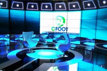 Découpe au laser pour concevoir des éléments de plateau TV